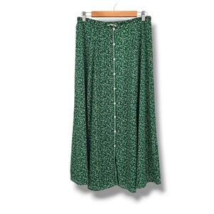 Max Studio Green Floral Print‎ Button Front Maxi Skirt Size Medium Cottagee